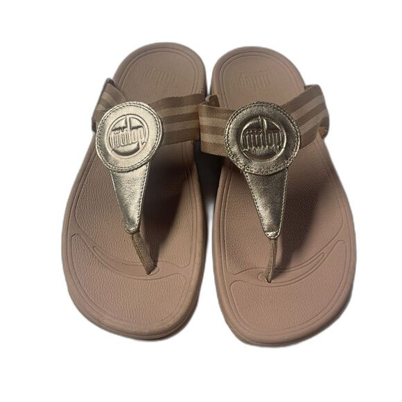 FitFlop Women’s Sandals – Metallic Bronze Flip Flop Sandals – Size US 7 / EU 38 - Picture 1 of 12